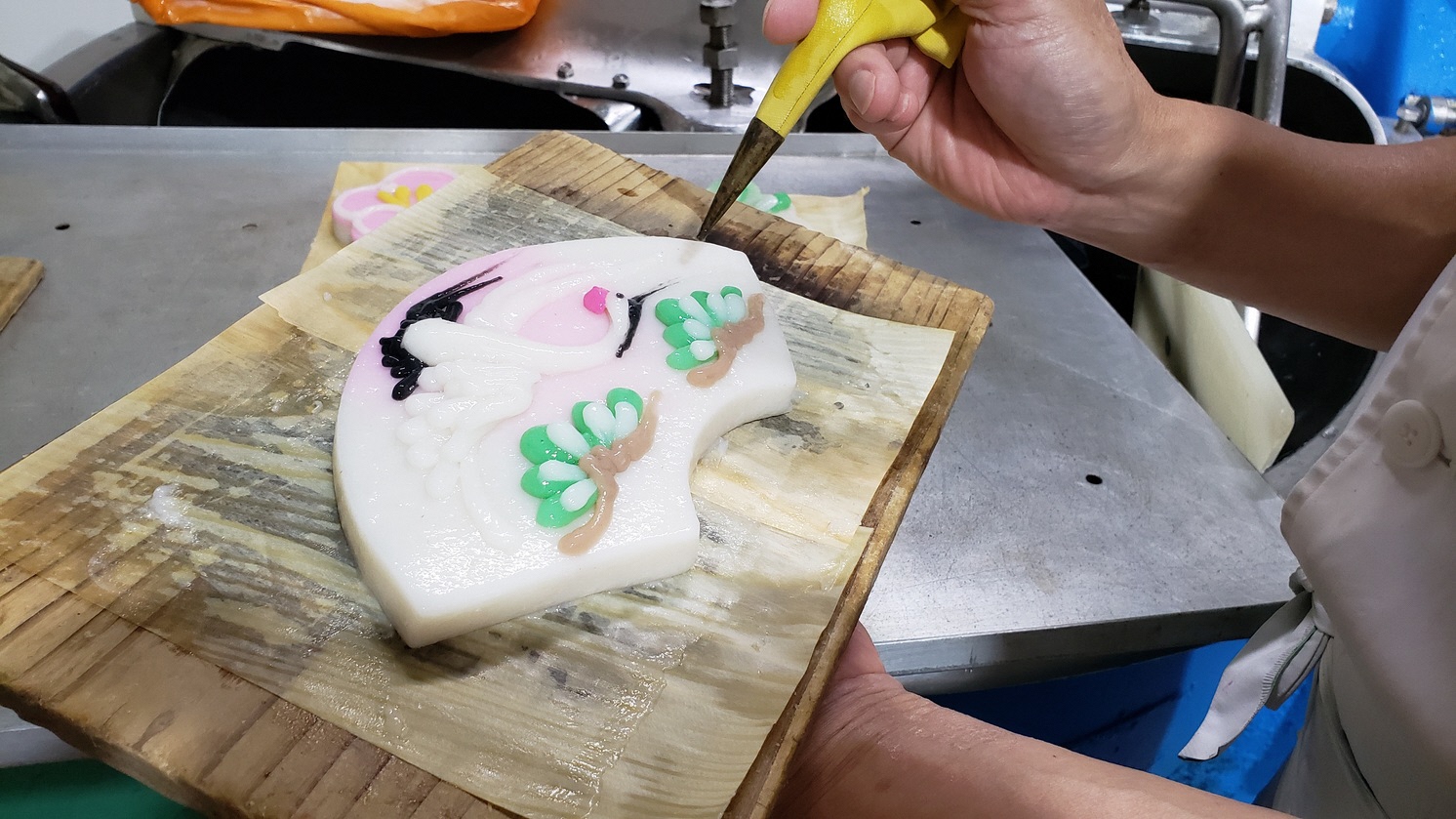 かまぼこ職人 | 福岡市技能職団体連合会